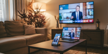 TV em Nuvem: A Solução Real para o Abandono das Emissoras Locais